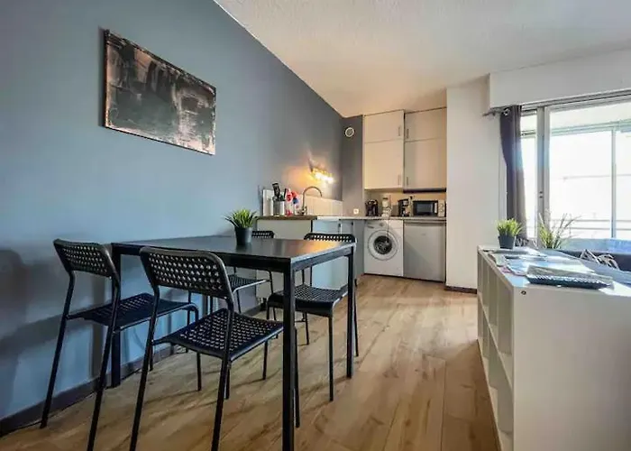 Petit Bijou, A 2 Pas De La Gare Et Du Centre Ville